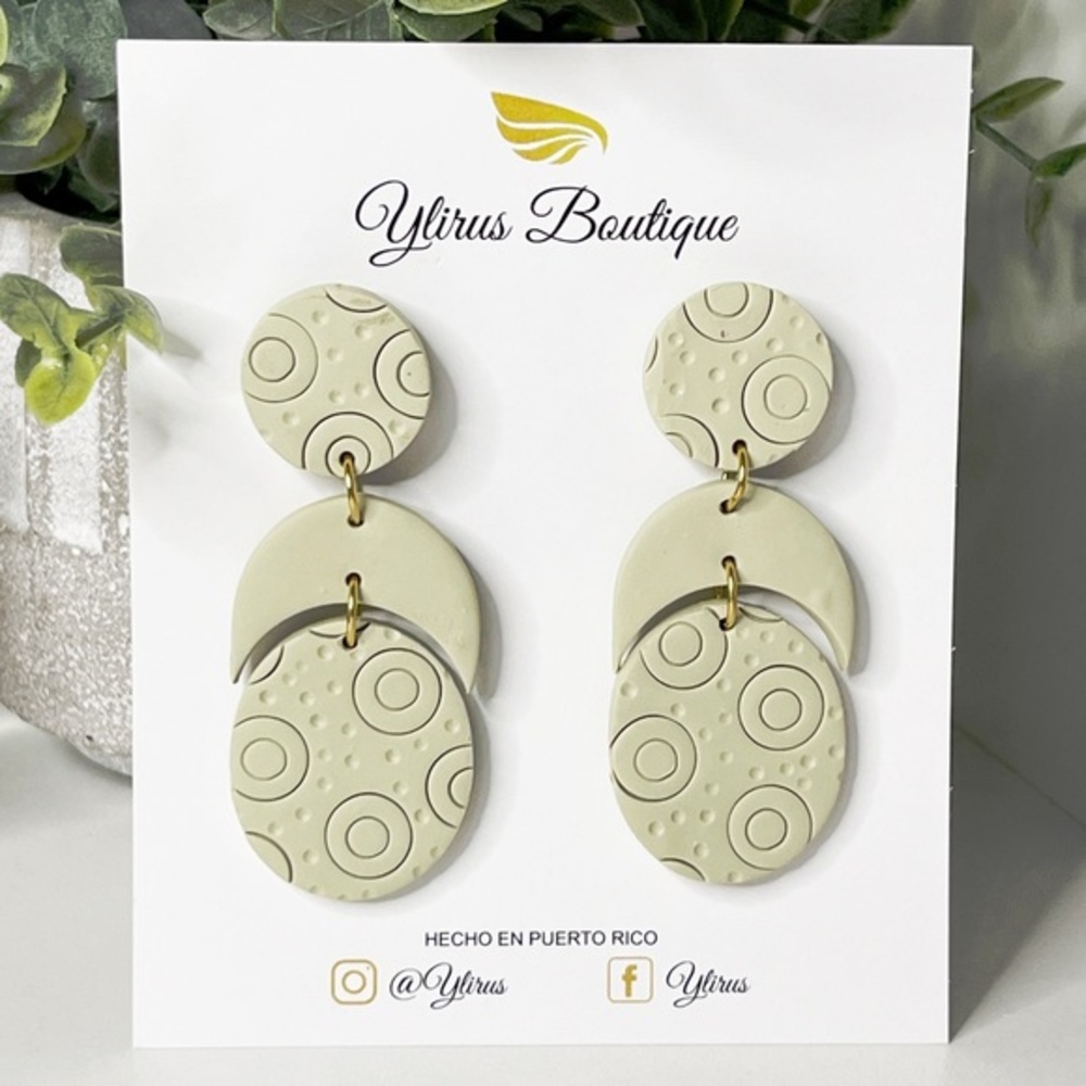✨🤍💛New collection 🛍 Modern artisan earrings 🤍✨